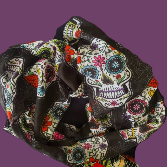 "Day of the Dead" Scarf "Día de los Muertos" Honoring those who have passed EUC - Picture 6 of 12